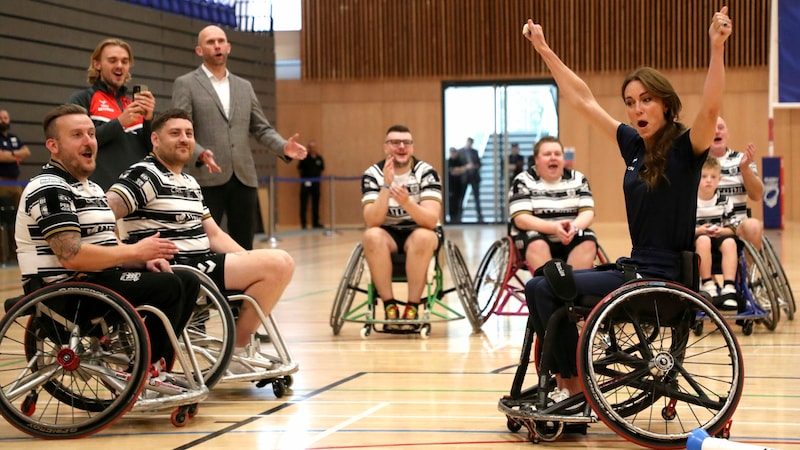 Im Oktober nahm Kate bei einem Rollstuhl-Rugby Tournier teil. (Bild: APA/AP Photo/Scott Heppell, pool)