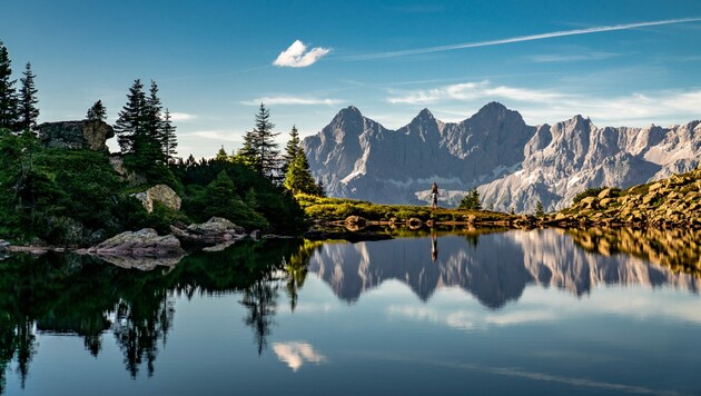 Der Spiegelsee auf der Reiteralm bei Schladming bietet einen imposanten Ausblick auf den Dachstein. (Bild: Christine Höflehner)