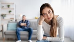 „He gave me the Ick.“ – Was hinter dieser Redewendung steckt und warum unser Empfinden von solchen Kleinigkeiten entscheidend für unsere Beziehungen sein kann. (Bild: stock.adobe.com - Prostock-studio )