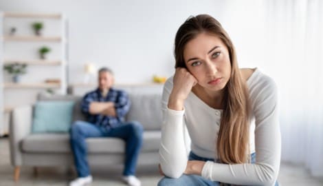 „He gave me the Ick.“ – Was hinter dieser Redewendung steckt und warum unser Empfinden von solchen Kleinigkeiten entscheidend für unsere Beziehungen sein kann. (Bild: stock.adobe.com - Prostock-studio )