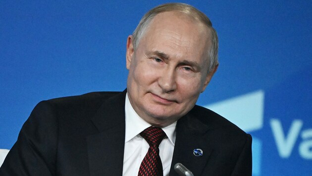 Der russische Präsident, Wladimir Putin, beim Waldai-Forum am Donnerstag (Bild: APA/AFP/POOL/Sergei GUNEYEV)