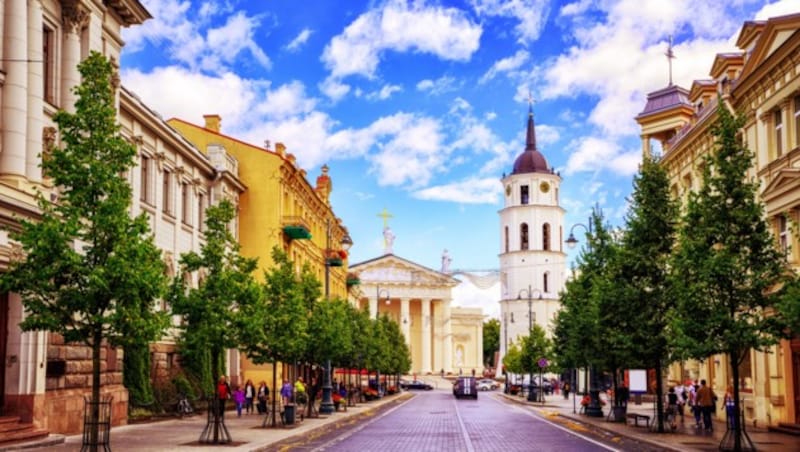 Vilnius, Hauptstadt von Litauen, überzeugte die Jury und wird im Jahr 2025 zur „European Green Capital“ (Bild: Boris Stroujko - stock.adobe.com)