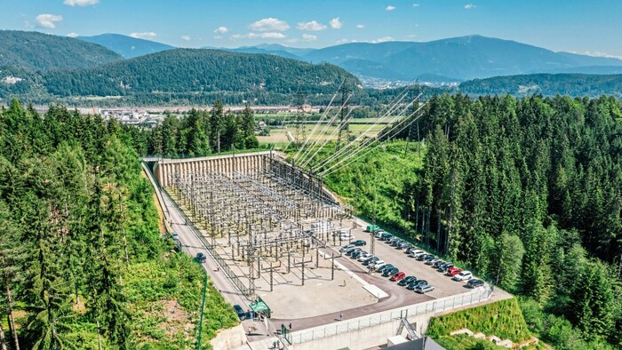 E-Mobilität und private PV-Anlagen fordern die Umspannwerke der Kelag.