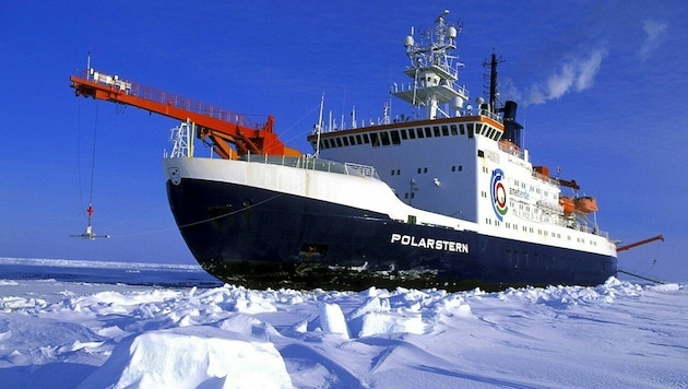 Die jüngste Forschungsreise der deutschen „Polarstern“ hat ziemlich überraschende Erkenntnisse gebracht. (Bild: ARD Mediathek)