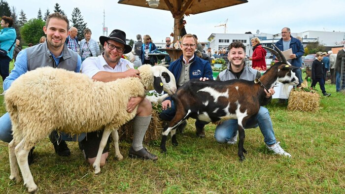 Strahlende Experten unter sich.