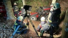 Der Landwirt wurde mit schweren Verletzungen ins Krankenhaus gebracht. (Bild: FF Pöllau)