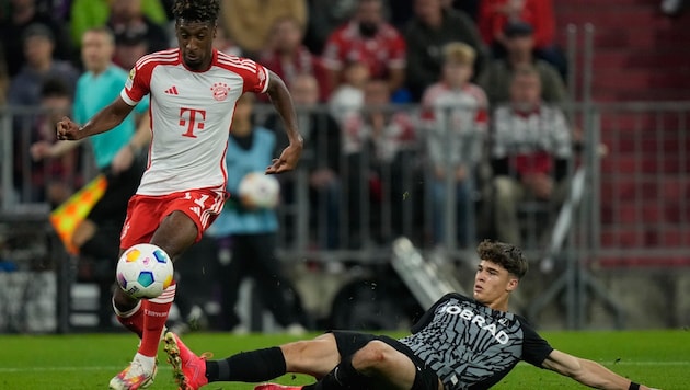 Kingsley Coman (links) glänzte für die Bayern mit einem Doppelpack. (Bild: AP)