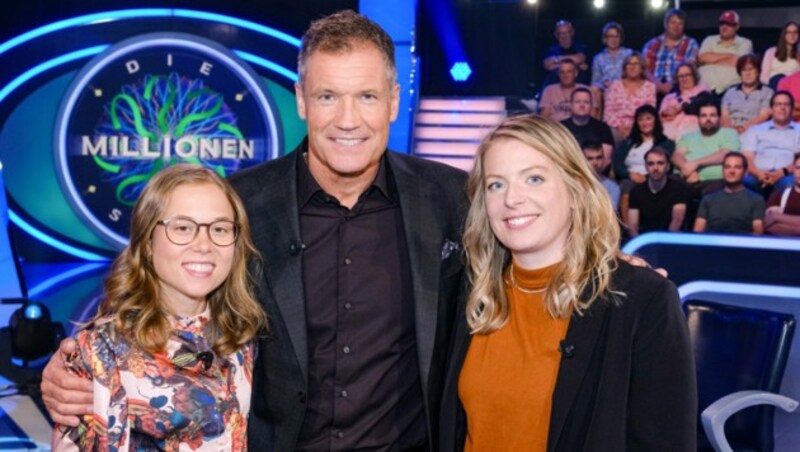 Mona Mitterwallner, Armin Assinger, Kati Beierl (Bild: ORF/Günther Pichlkostner)