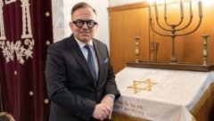 Elie Rosen ist besorgt um den Schutz der Gläubigen und der Synagoge und fordert mehr Polizeipräsenz. (Bild: Berger Susi)