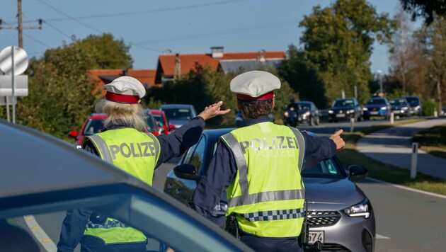 Die Polizei kontrollierte die Fahrverbote am Wochenende (Bild: Tschepp Markus)