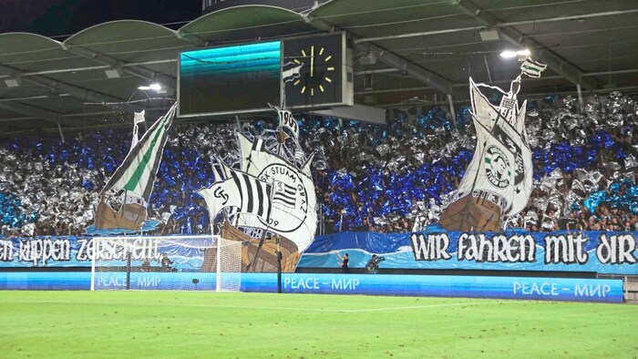 Die Sturm-Fans strömen ins Stadion und sorgten für neue Rekorde.