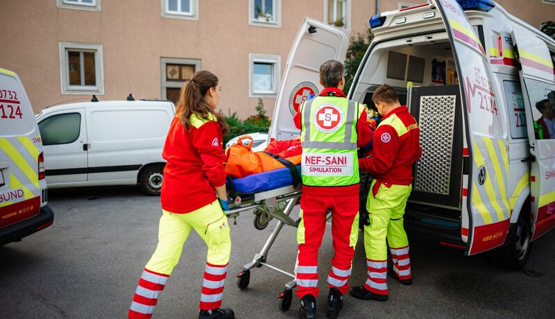 Arbeiter-Samariterbund im Einsatz (Bild: Daniel Wolkerstorfer)