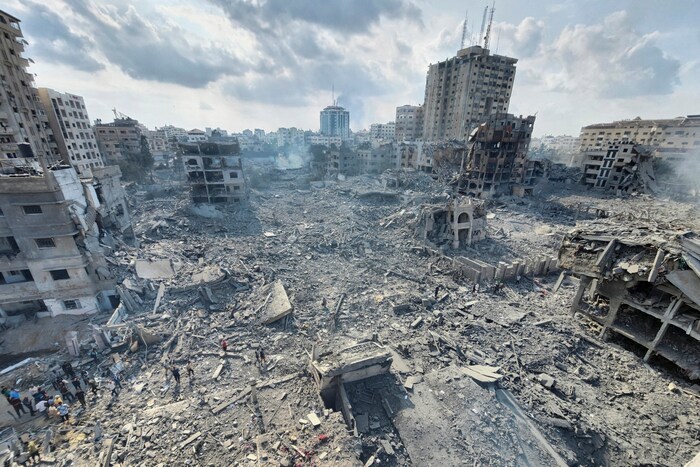 Israelische Luftangriffe im Gazastreifen haben einige Gebäude von der Landkarte gelöscht.
