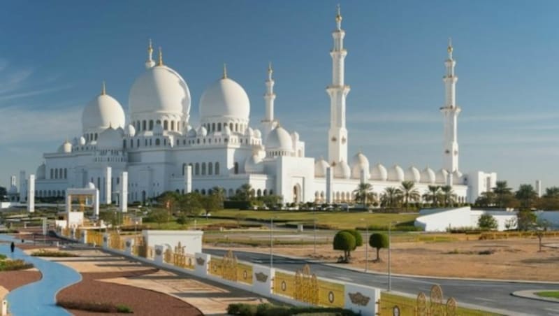 Sheikh Zayed Moschee (Bild: © Rainer Mirau, stock.adobe.com)