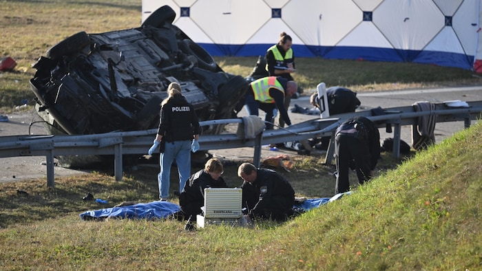 Sieben Menschen kamen bei dem Unfall ums Leben.
