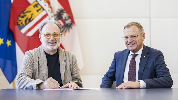 Alfred Weidinger und Landeshauptmann Thomas Stelzer