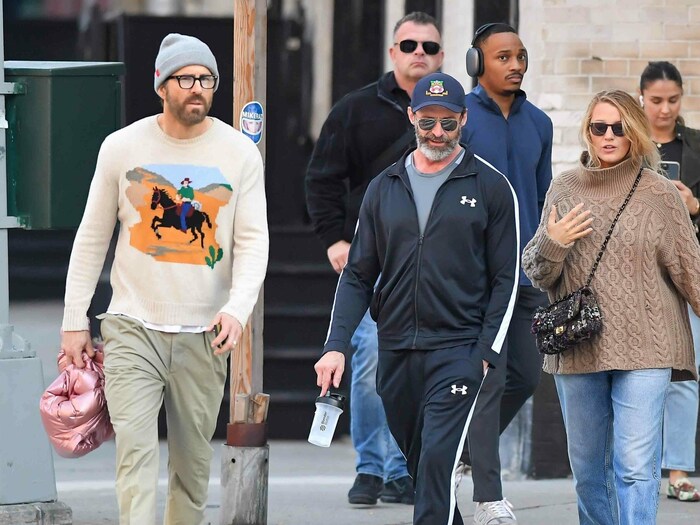 Hugh Jackman mit Ryan Reynolds und Blake Lively