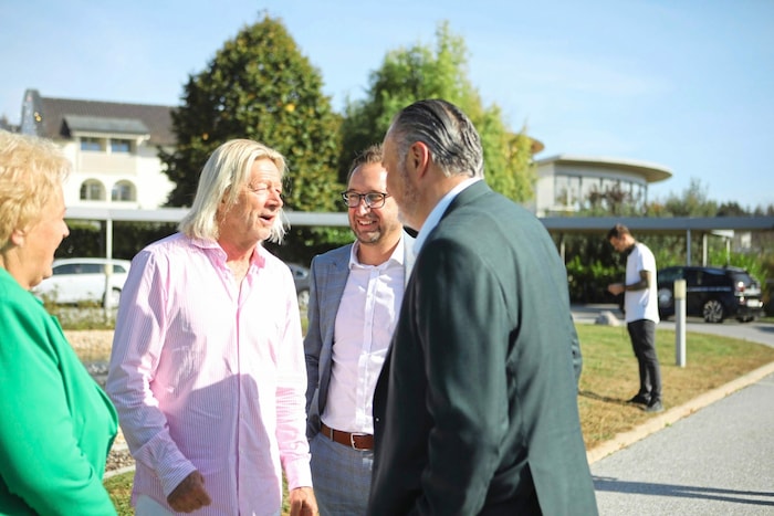 Im Gespräch: Landeshauptmann Hans Peter Doskozil, Hotelier Karl Reiter und Bürgermeister Jürgen ...