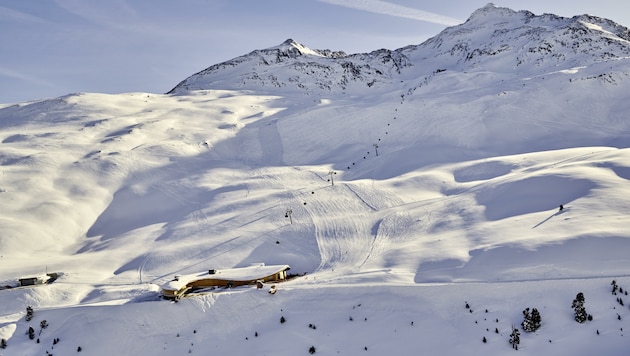 Auf die Alpinen wartet am 18. November auf der Kirchenkar-Strecke eine sehr steile Slalom-Piste. (Bild: Anton Klocker)