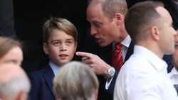 Gab‘s für Prinz George etwa eine Standpauke von Papa William? (Bild: APA/AFP/Pascal GUYOT)
