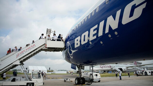 Bei einem Flug von Panama in die USA kam es zum Bombenalarm (Symbolbild). (Bild: APA/AP Photo/Lewis Joly)