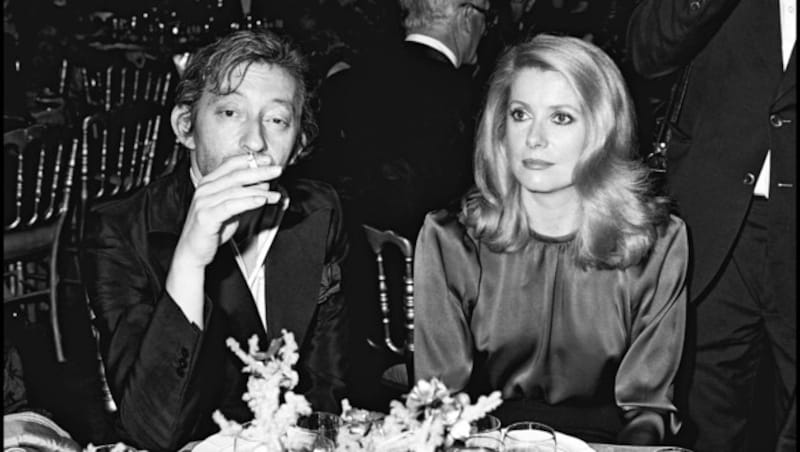 Catherine Deneuve‘s internationalität hat nie nachgelassen - hier ist sie mit Schauspielerkollegen Serge Gainsbourg zu sehen. (Bild: www.pps.at)