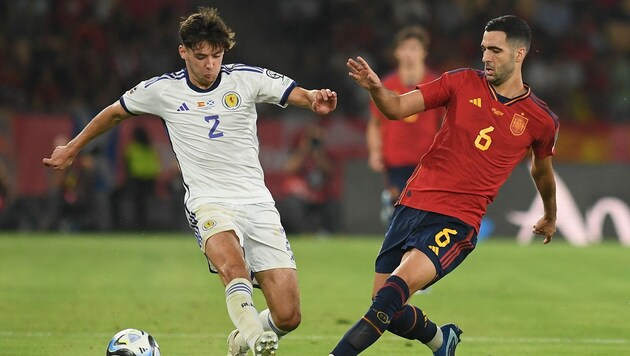 Haben das EM-Ticket bereits in der Tasche: Schottland und Spanien. (Bild: AFP or licensors)