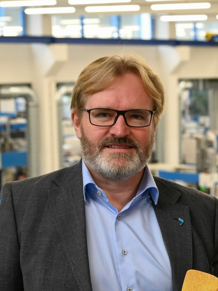 „Wir haben in einem Monat so viel für Strom bezahlt wie sonst im Jahr“, sagt Thomas Bründl, Chef ...