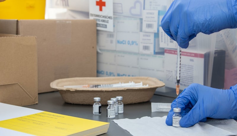 300.000 Corona-Impfungen wickelte das Rote Kreuz Salzburg ab. (Bild: Berger Susi)