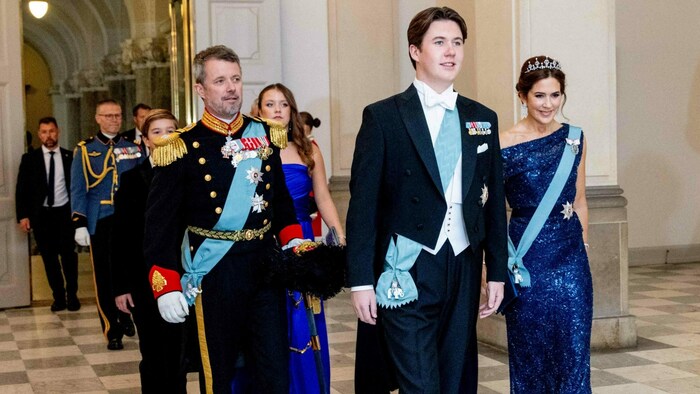 Nicht nur Kronprinz Frederik und Kronprinzessin Mary erhalten neue Titel, sondern auch ihr ...