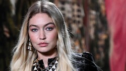 Die israelische Regierung kritisiert das palästinensisch-amerikanische Supermodel Gigi Hadid. (Bild: APA/AFP/Bertrand GUAY)