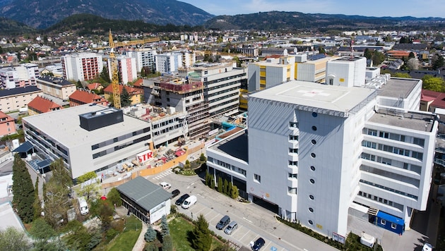 Zu wenig Personal führt im LKH Villach zu verlängerten OP- Wartezeiten und leeren Betten auf Stationen. (Bild: KABEG/Gleiss)