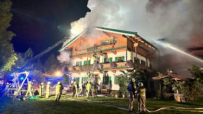 Das Bauernhaus ist nach dem Brand nicht mehr bewohnbar.