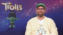 Mark Forster spricht mit krone.tv über seine Rolle bei „Trolls 3“ (Bild: krone.tv)