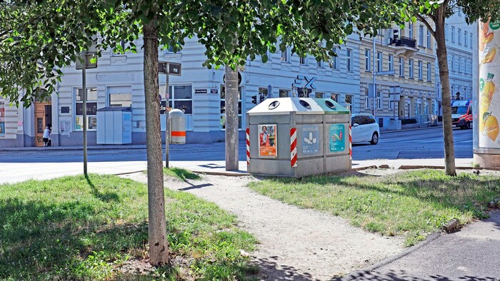Eine Überwachungskamera soll die verdächtige Person aufgenommen haben.