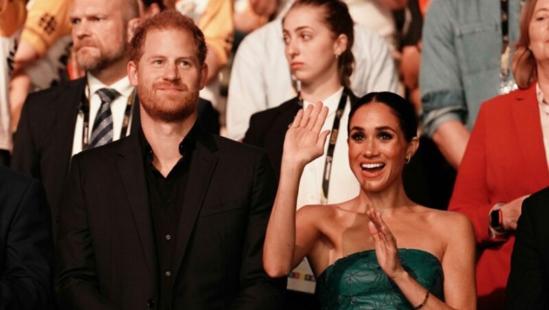 Prinz Harry und Herzogin Meghan haben sich aus der Royal Family verabschiedet - das Rampenlicht - hier bei den Invictus Games - suchen sie aber noch immer. (Bild: Jordan Pettitt / PA / picturedesk.com)