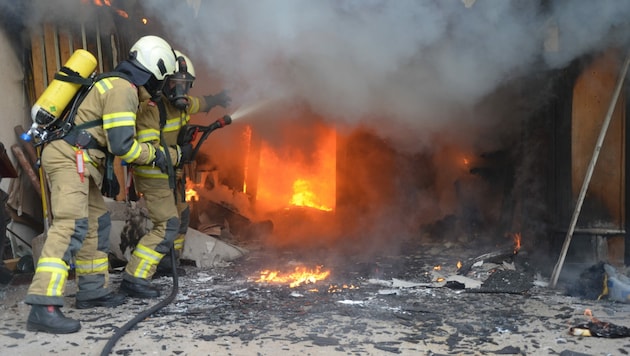 Die Freiwillige Feuerwehr Abtenau war bei dem Brand im Einsatz.