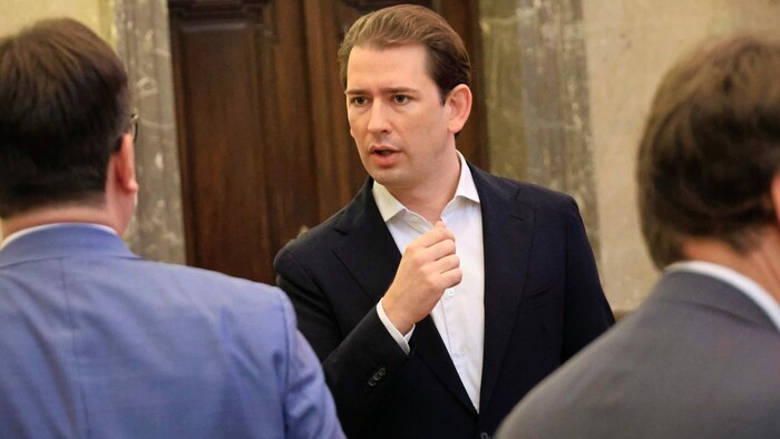 Vor Gericht trifft Schmid auf seinen ehemaligen Vertrauten Sebastian Kurz.