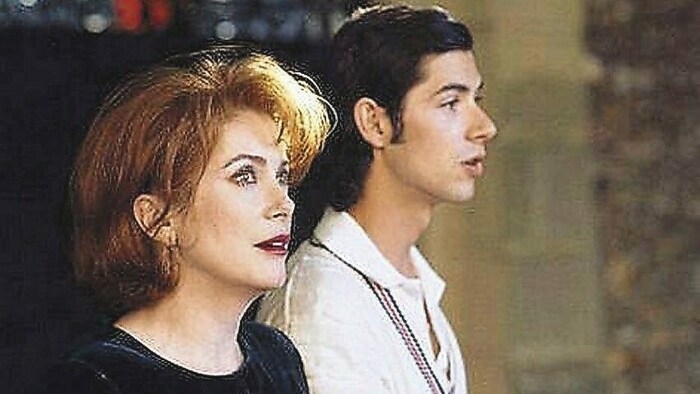 Raffiniertes Vexierspiel rund um einen Mord: „Généalogies d’un crime“ (mit Catherine Deneuve u. a.)