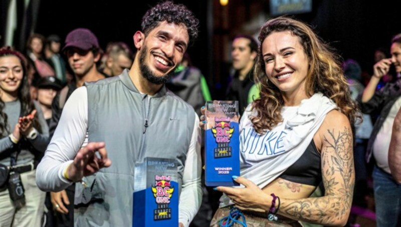 Lokalmatador Khalil (li.) und die gebürtige Ukrainerin Stefani, die in London lebt, triumphierten beim Last Chance Cypher. (Bild: Dean Treml / Red Bull Content Pool)