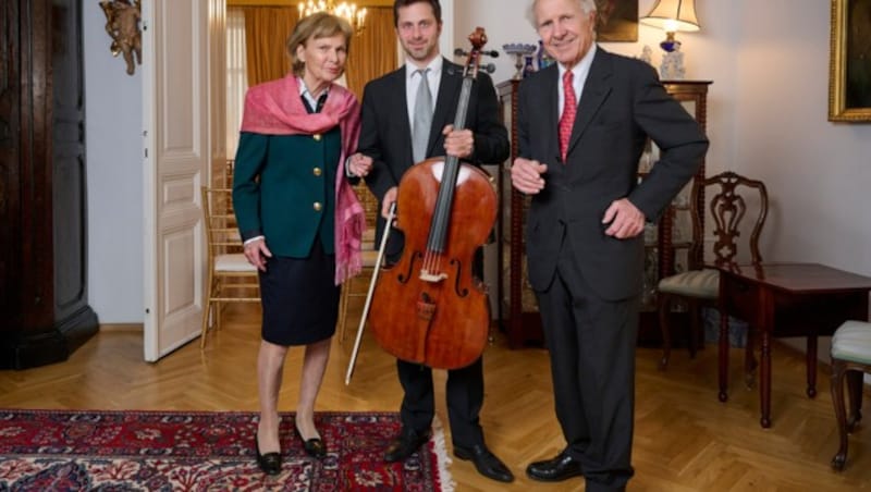 Heidi Senger-Weiss mit Sebastian Bru und Paul Senger-Weiss. (Bild: © Klaus Titzer)