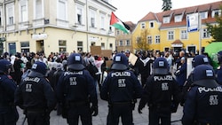 Seit dem Terrorangriff der Hamas kommt es in Österreich vermehrt zu Demos. (Bild: APA/ERWIN SCHERIAU)