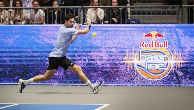 Dominic Thiem kam quasi direkt aus Antwerpen in die Halle am Heumarkt. (Bild: Philipp Carl Riedl/Red Bull Content Pool)