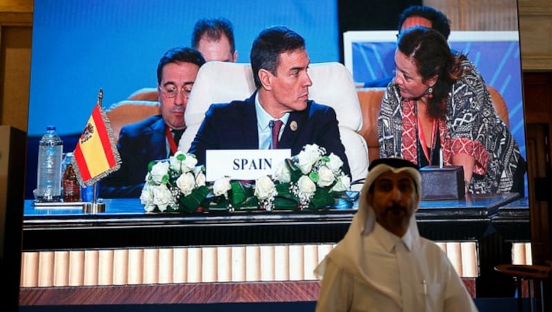 Spaniens Premier Pedro Sánchez in Kairo (Bild: APA/AFP/Khaled DESOUKI)