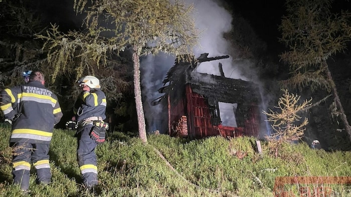 Sie wurde in Kleinteile zerlegt, um auch die kleinsten Feuerstellen zu löschen.