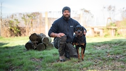Nach schweren Bissvorfällen wie von „Kim“ (im Bild) will oft niemand mehr mit diesen Hunden ...