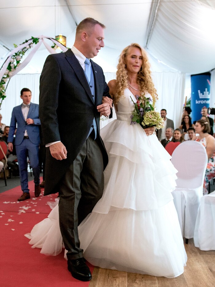 Ehemalige Miss World Anwärterin und Bride to be, Gabrielle, wurde von Meinrad Knapp ...