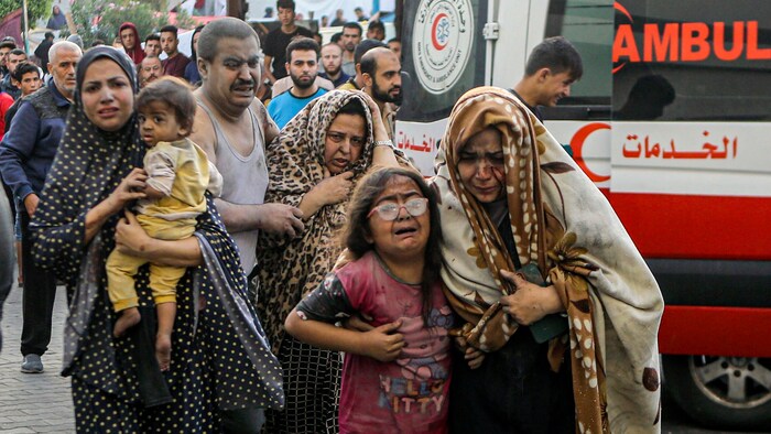 Verletzte Palästinenser vor dem Shifa-Krankenhaus in Gaza-Stadt (Bild vom 16. Oktober)