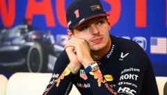 Max Verstappen „kämpft nicht sonderlich hart!“, so Ex-Weltmeister Jacques Villeneuve ... (Bild: APA/Getty Images via AFP/GETTY IMAGES/CLIVE MASON)