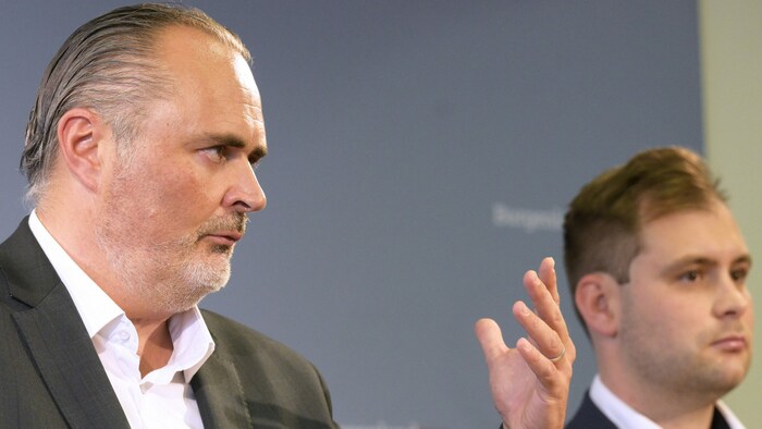 Von links: Hans Peter Doskozil und SPÖ-Landesgeschäftsführer Kevin Friedl